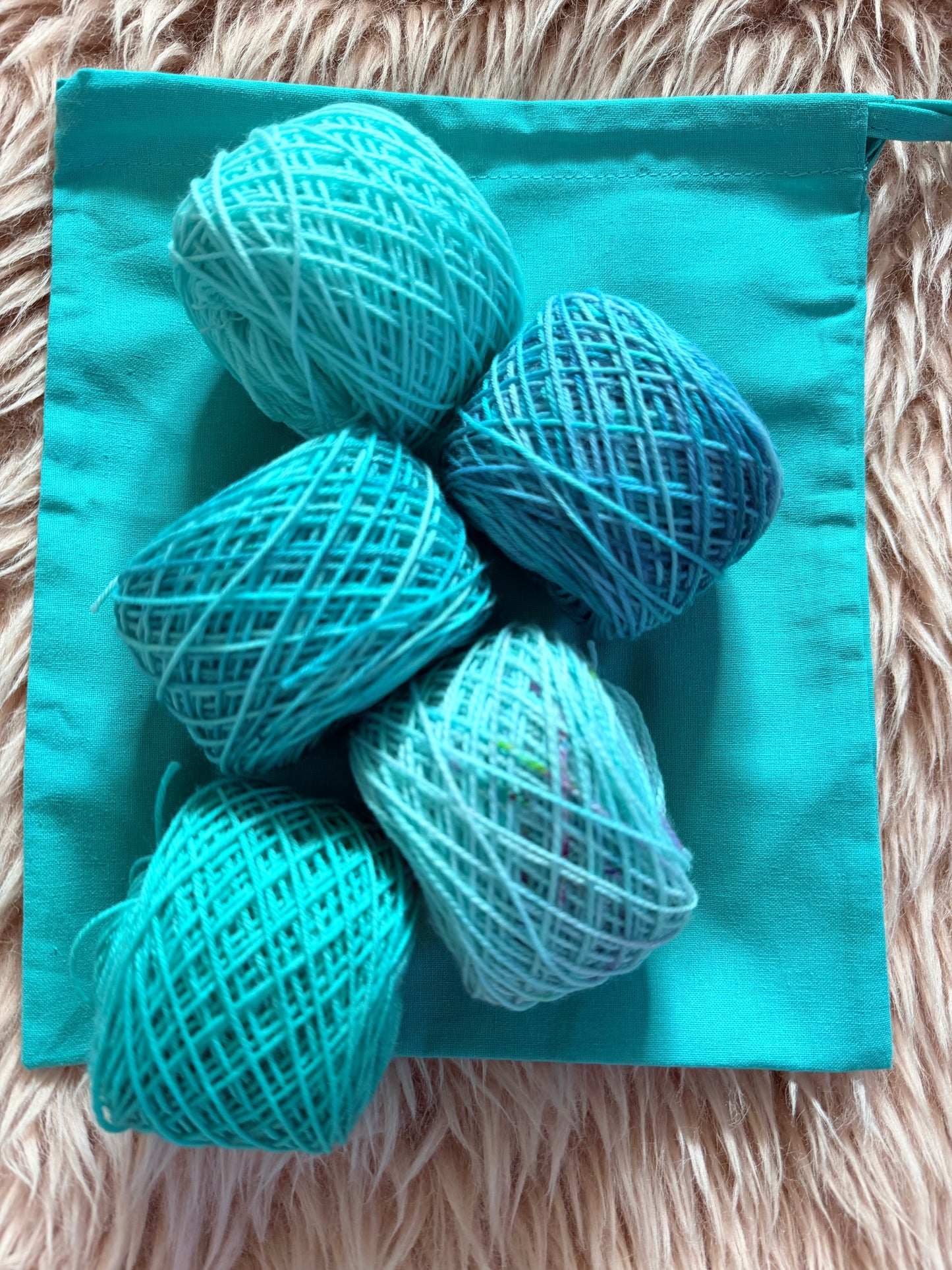 Rainbow Blanket Club - Teal 🩵