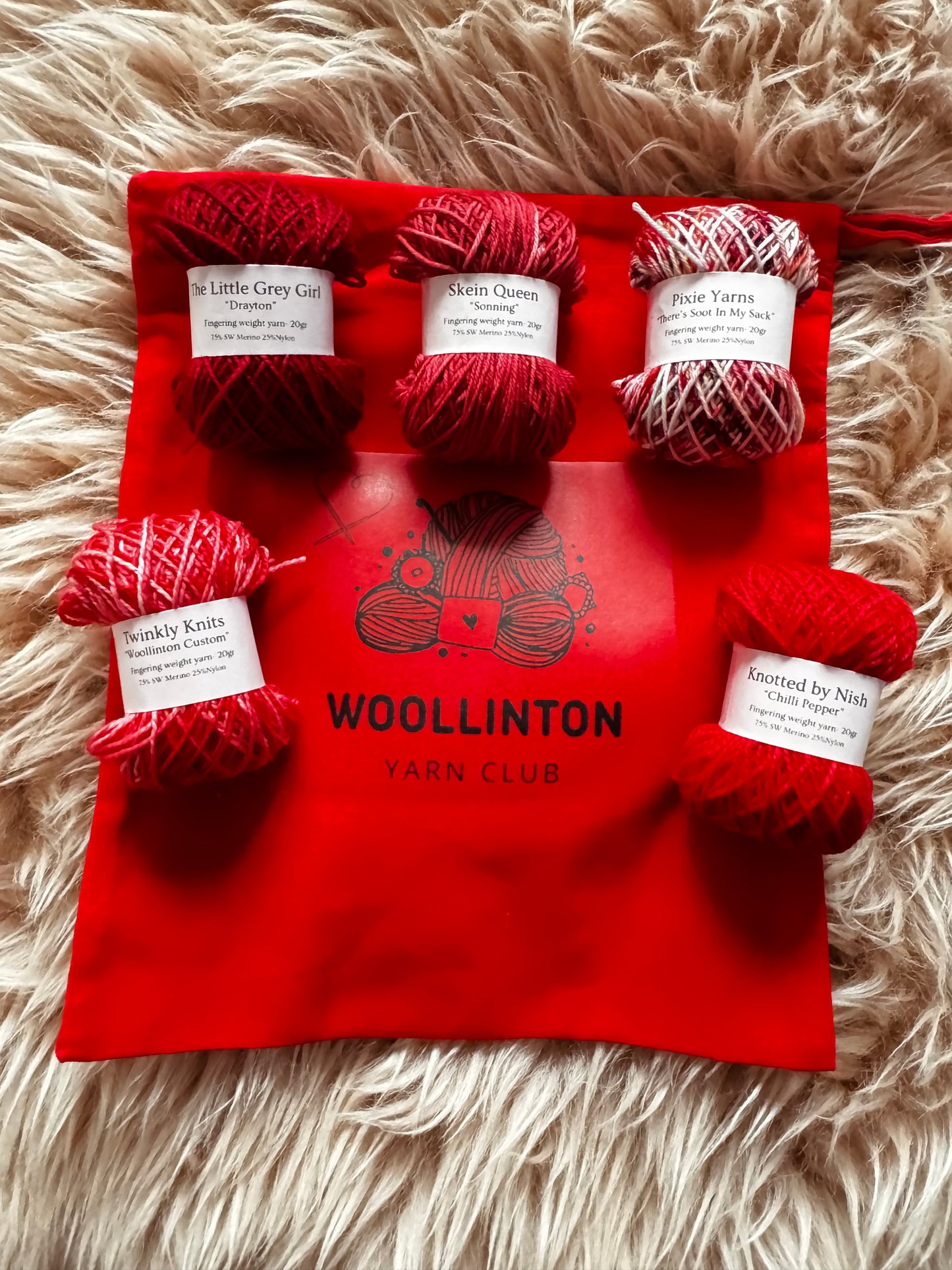 Rainbow Blanket Club - RED ❤️